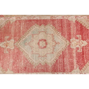 Alfombra Pequeña Vintage de 2.4x4.7 pies, Alfombra Turca Roja del Suroeste de Lana - Product Image 5