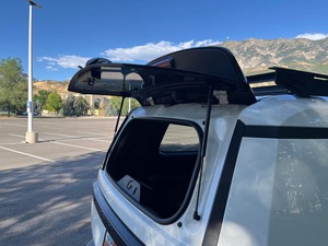 LUXURY RIDE 2025 LAND 1958 con Motor Híbrido Turboalimentado, Tracción en las Cuatro Ruedas Permanente - Product Image 4