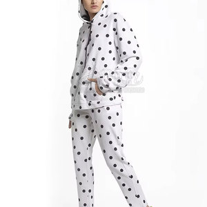 Chándal ligero de secado rápido para mujer, ropa de moda, chándal de sublimación para mujer de bajo precio - Product Image 4