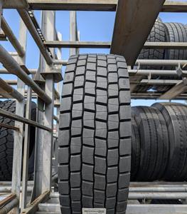 Pneu de camion routier 315/70R22.5 pour véhicules de fret, capacité de longue autonomie - Product Image 5