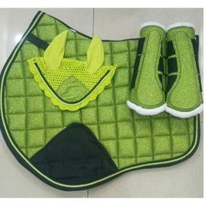 Ensemble de tapis de selle équestre de qualité supérieure en gros, mousse satinée, bonnets anti-bruit, protège-galoches, bandages de saut et de maintien - Product Image 6