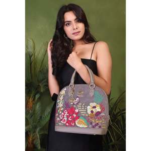 Boston Shape Luxury Designer <b>Small</b> <b>Handbag</b> for Women with Zipper Closure and Star Embroidery 1-1.9L Capacity - Product Image 4