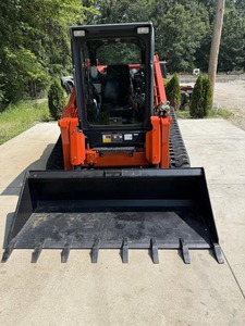 Cargadora compacta sobre orugas Kubota SVL 97-2 con tracción en las 4 ruedas para construcción y manipulación de materiales en venta - Product Image 3