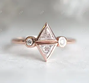 Produsen cincin pertunangan Moissanite potongan klasik untuk pengaturan Bezel wanita cincin pernikahan cantik perhiasan minimalis