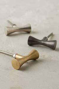 Tiradores de Cajones de Latón Hechos a Mano de Primera Calidad, Tiradores de Armario de Latón Dorado, Manijas para Puertas de Gabinetes de Cocina Disponibles - Product Image 2