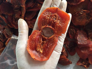 Kaki séché naturellement sucré du Vietnam, collation molle de qualité supérieure emballée pour les clients d'exportation OEM, les distributeurs au détail et les acheteurs mondiaux - Product Image 3