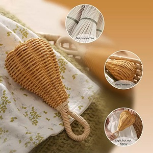 Sonajero de Ratán Natural Hecho a Mano, Juguete Musical para Bebés, Mordedor Suave para Niños Pequeños - Product Image 1