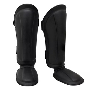 GAF Recién llegado Espinillera de boxeo Cuero genuino artificial Hecho a medida MMA Kick Boxing Protección profesional Gancho antideslizante - Product Image 2