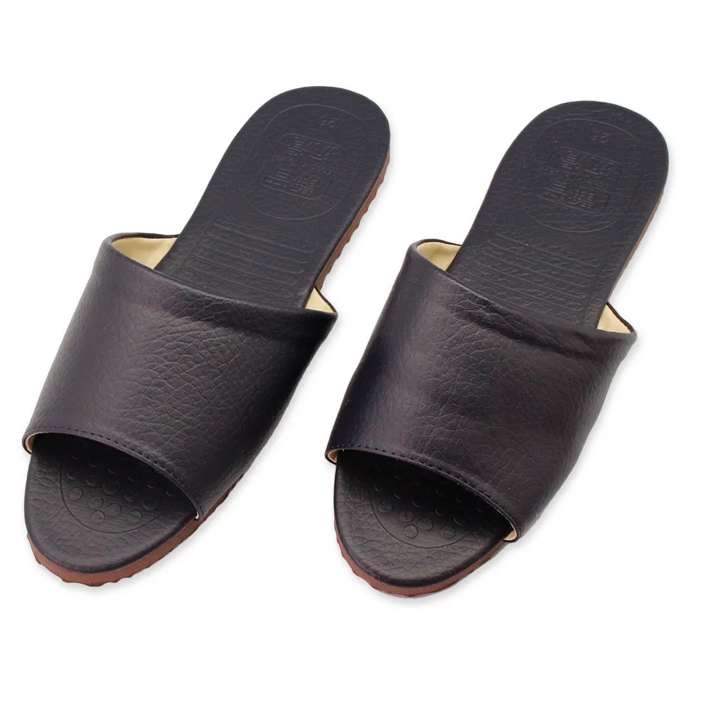 Mens leather slippers