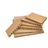 Feuilles de carton ondulé personnalisables à haute durabilité du Vietnam panneau en nid d'abeille de papier d'emballage d'expédition fabriqué au Vietnam