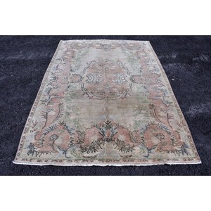 Tapis traditionnel en laine vert beige 5.9x8.7 pieds motif Aubusson classique Design turc vintage pour salon couloir Latex - Product Image 1