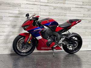 Honda CBR 1000RR 2023 usada disponible para la venta - Product Image 3