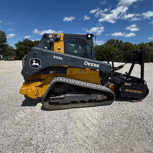 Livraison gratuite John D 333G Chargeuse sur chenilles forestière avec broyeur forestier, homologuée CE EPA - Product Image 1