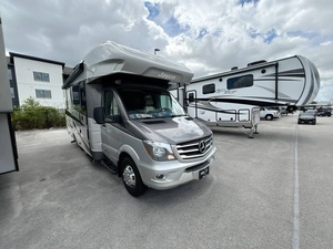 Vendedor Verificado de J-a-y-c-o M-e-l-b-o-u-r-n-e Prestige 24KP Usado de 2019, Listo para Viajar - Product Image 4