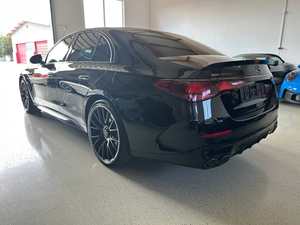 Mercedes-Benz Classe E E 53 AMG 2025 Berline Automatique Essence Turbo Phares LED Jantes R19 Sièges en Cuir Toit Panoramique Euro VI - Product Image 2