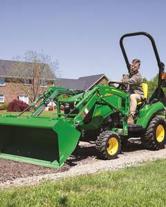 2025 Nouveau design Tracteur agricole John Deer avec chargeur frontal et pelle rétrocaveuse à vendre avec expédition rapide aux États-Unis - Product Image 6