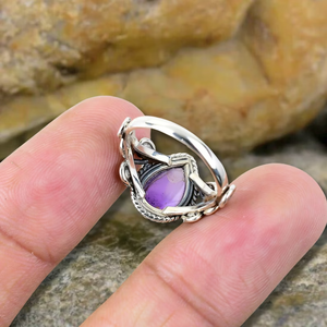 Anillo Cristiano Hecho a Mano con Plata de Ley 925 y Amatista, Piedra de Nacimiento, Ecológico, Joyería para Mujer, Regalo Perfecto para Aniversario - Product Image 3