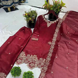 Nueva llegada de moda de lujo último diseño elegante Jimmy seda bordado secuencia trabajo Parte superior inferior con encaje elegante trabajo Dupatta - Product Image 1