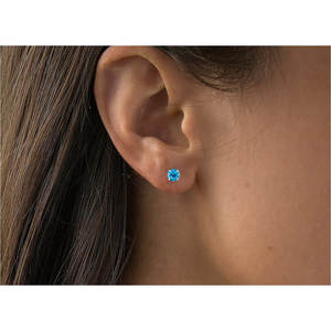 Boucles d'oreilles clous en topaze bleue suisse naturelle 2,00 CTW, or blanc 14K, or rose, diamant, saphir, zircon, forme fleur tendance - Product Image 4