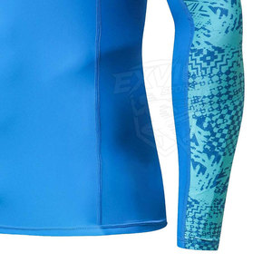Rashguard de MMA de Alta Calidad, Diseño 2026, Personaliza tu Propia Ropa Deportiva, Rashguard para Hombre a Bajo Precio - Product Image 6