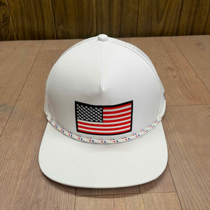 Gorras Deportivas de Golf, Impermeables, con Orificios Cortados con Láser, Visera Plana, Gorras de Béisbol Personalizadas con Logotipo Bordado o de Goma PVC - Product Image 2