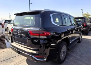 TOYOTA LANDCRUISER VXR 3.5L 2024 USADO, Volante a la Izquierda/Derecha - Product Image 2