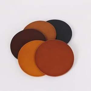 Sous-verres en cuir pour décor de style antique avec une texture lisse et une surface fiable et résistante à la chaleur - Product Image 5