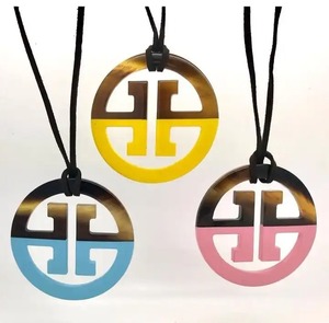 Collares de cuerno de búfalo hechos a mano con diseño de flores, pieza de ágata, regalo cristiano de moda a bajo precio, venta al por mayor de La India - Product Image 2