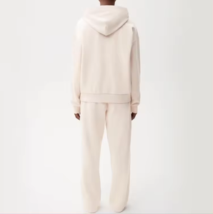 Ensemble survêtement femme avec logo personnalisé, sweat à capuche zippé et jogging, ensemble survêtement femme avec bande latérale - Product Image 5