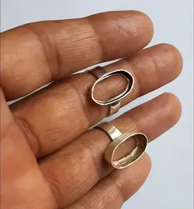 Großhandel Hersteller Lieferant Oval geformter Ring Hochwertiger Messing ring für Verlobung sring Schmuck