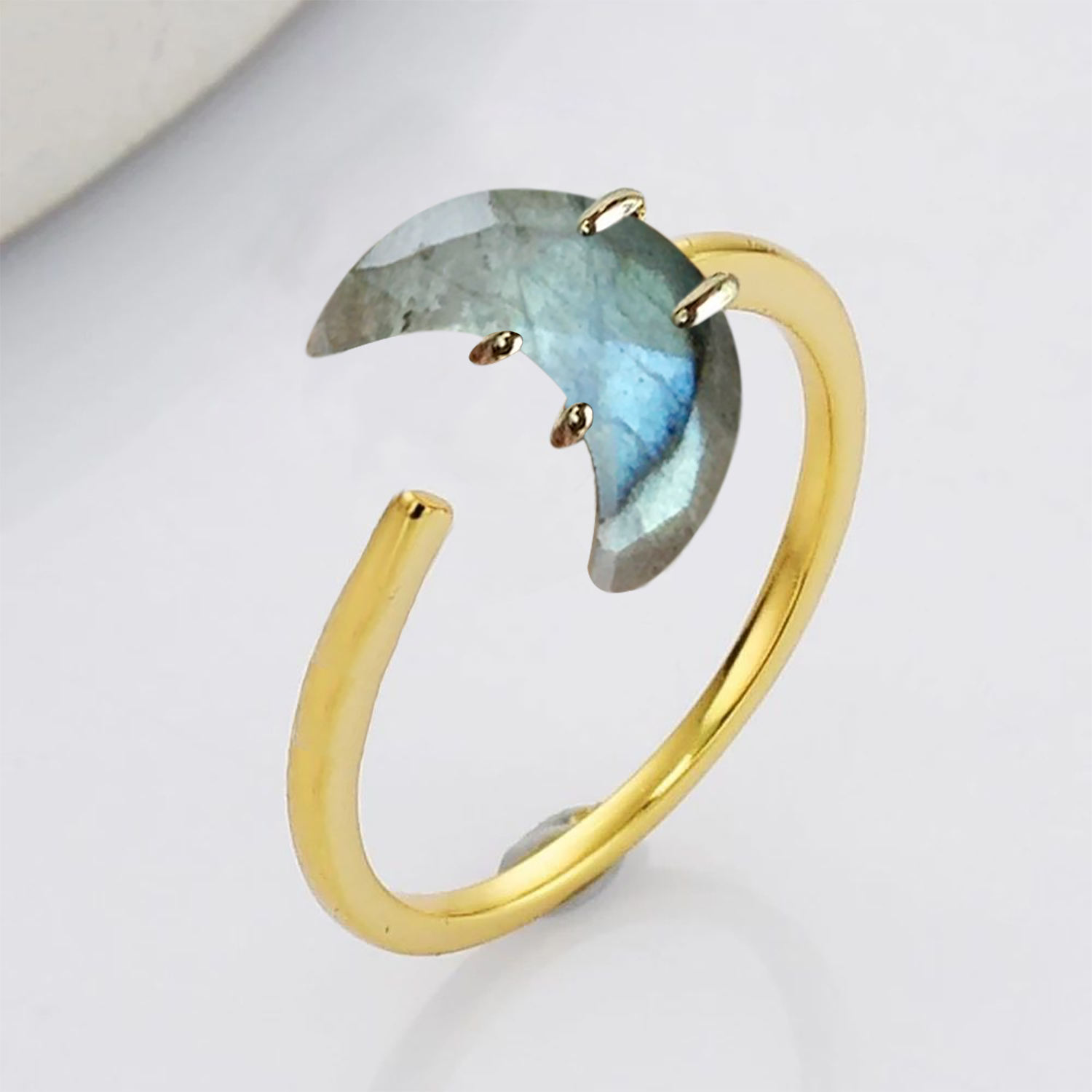 ลาบราดอไลท์