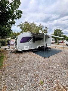 Caravana Camper Trailer Outdoor Tiny Overland Trailer Camper Small Teardrop Campervan en venta - Product Image 5