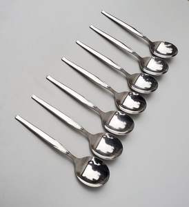 Ensemble de 7 couverts de restaurant en acier inoxydable pour hôtel, comprenant cuillères et couteaux, finition argentée - Product Image 1