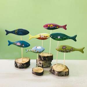 Figurines de poissons en bois écologiques, poisson sculpté à la main pour la vente au détail et la décoration intérieure - Product Image 3