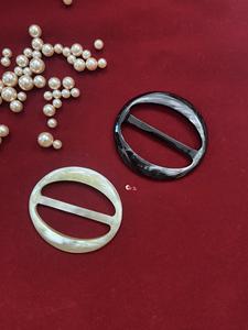 Anillo para Bufanda de Cuerno de Búfalo con Pulido Suave que Agrega Elegancia Suave y Sujeción Segura a Cualquier Bufanda de Alta Calidad - Product Image 2