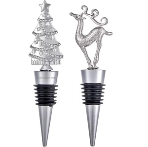 Ensemble de 2 bouchons de vin décoratifs en métal cerf et arbre de Noël plaqués argent pour les bars cadeaux de fête bouchon de bouteille de vin - Product Image 1