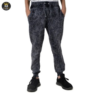 Pantalones de hombre transpirables de secado rápido con lavado ácido y sudor con logotipo personalizado - Product Image 2