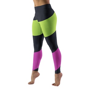 Leggings personnalisés en spandex/nylon résistant à l'eau 100% polyester Legging de yoga sublimé personnalisé avec élasticité et confort de qualité supérieure - Product Image 1