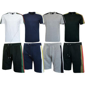 Ensemble d'été 2 pièces T-shirt et short surdimensionnés Ensemble deux pièces t-shirt et short pour hommes Vêtements pour hommes - Product Image 1