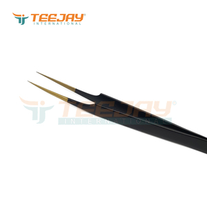 Pinzas de Aislamiento de Pestañas Ultra Finas y Ligeras de Acero Alemán con Punta Dorada para Separación de Extensiones de Pestañas - Product Image 2