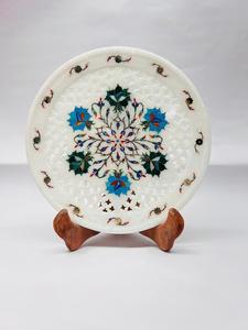 Nouvel arrivage de plaque décorative en marbre blanc incrusté de fleurs religieuses uniques pour la décoration de la maison artisanat en pierre poli pour - Product Image 3
