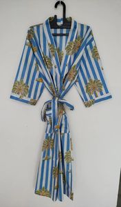 Robe Kimono en coton pour femme Robe de nuit confortable Robe de demoiselle d'honneur Robe de chambre Beachwear Handmade Robe - Product Image 4