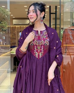 <b>Presenting</b> New Designer Party Wear Look Top-Plazzo and Dupatta With Heavy Embroidery Work - Product Image 4