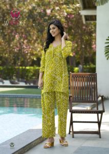 Elegant Adult Apparel Pink Rayon CO-ORD Collection Heavy Rayon Print Fabric <b>Top</b> and Bottom Indian & Pakistani Clothing - Product Image 5