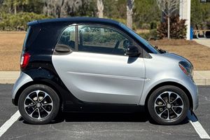 USADO, Volante a la Izquierda/Derecha, 2016, SMART para Dos Pasajeros - Product Image 4