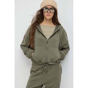 Sudadera Corta con Cierre y Tacto Suave - Product Image 1