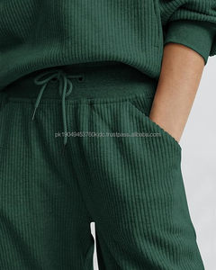 Survêtement en molleton de coton pour homme survêtement OEM personnalisable par Waseem Impex ensembles très demandés et tendances techniques imprimées - Product Image 3