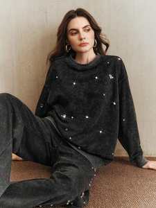 Sweat-shirt pour femme en molleton épais à col rond, délavé à l'acide, noir avec strass, coupe décontractée, effet vintage délavé minéral, doux pour l'hiver - Product Image 5