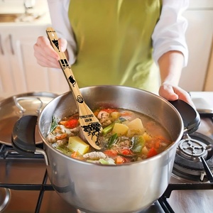 Ensemble d'ustensiles <span class=keywords><strong>de</strong></span> <span class=keywords><strong>cuisine</strong></span> en bambou <span class=keywords><strong>de</strong></span> Noël Ensemble d'outils <span class=keywords><strong>de</strong></span> <span class=keywords><strong>cuisine</strong></span> en bois décoratifs Cuillères et spatules <span class=keywords><strong>de</strong></span> <span class=keywords><strong>cuisine</strong></span> antiadhésives pour les cadeaux - Product Image 4