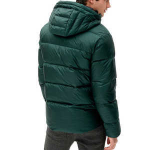 Chaqueta acolchada de invierno nueva unisex al por mayor de fabricante, chaquetas acolchadas ligeras de alta calidad para el invierno - Product Image 2